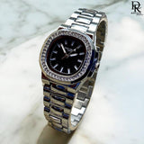 Patek Philippe Nautilus 5711 - Elegance in Steel (FREE GIFT BOX 🎁)
